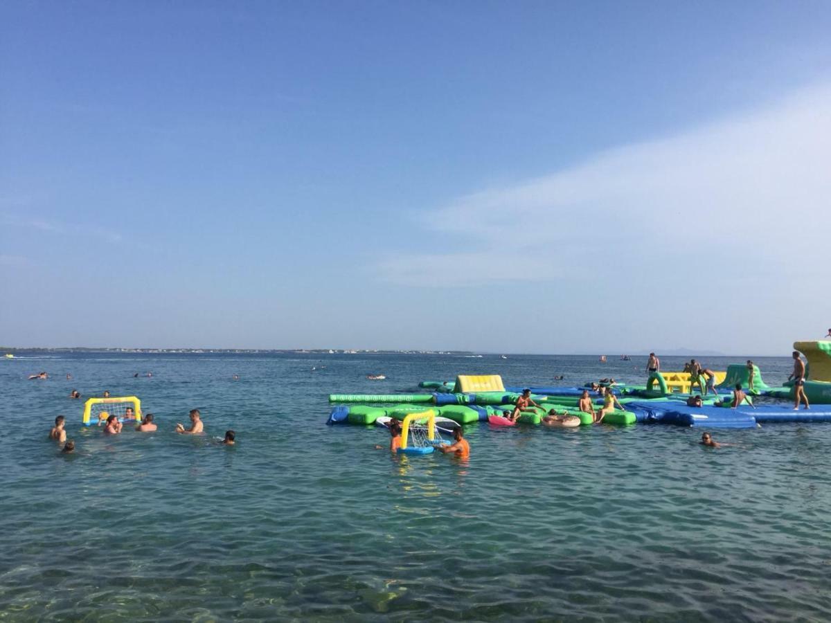 Apartmani Villa Adriatic 维尔 外观 照片